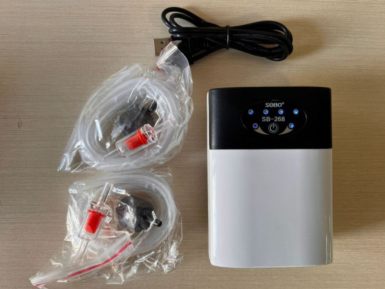 Компрессор на аккумуляторе SOBO SB-268 2k 360 л/ч USB до 40 часов