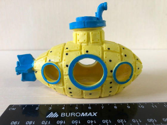 Декорація жовта субмарина 12*6*8см