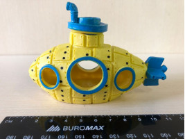 Декорація жовта субмарина 12*6*8см