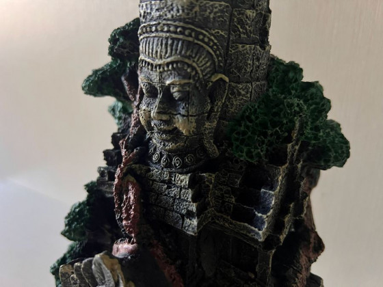 Декорация Камбоджийский храм 14,5*12*25 см