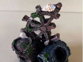 Декорація бочки зі штурвалом 11*6*13 см