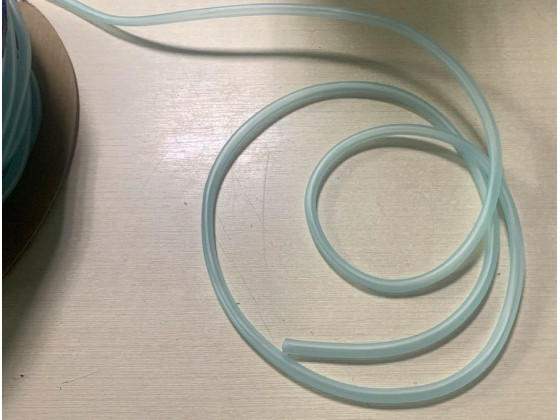 Шланг силиконовый Hailea Blue 4/6 мм голубой, 1 м