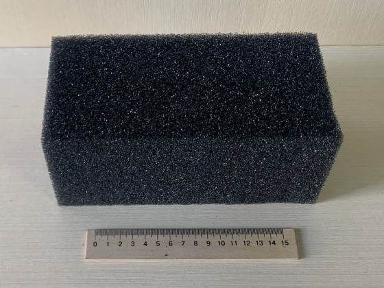 Губка прямоугольная 10х10х20 см черная крупнопористая