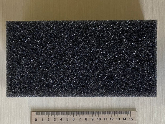 Губка прямокутна 10х10х20 см крупнопориста чорна