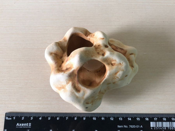 Декорация с отверстиями коричневая малая (Украина)