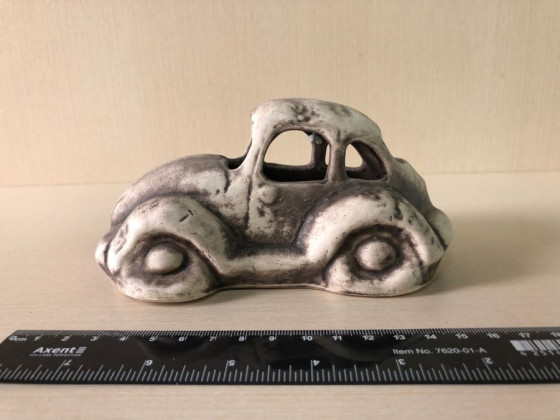 Декорация машинка 16*10*8 см. (Украина)