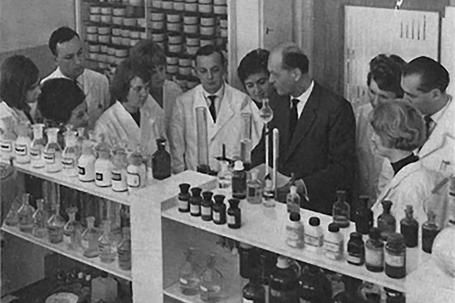 Лаборатория Tetra в 1950 г